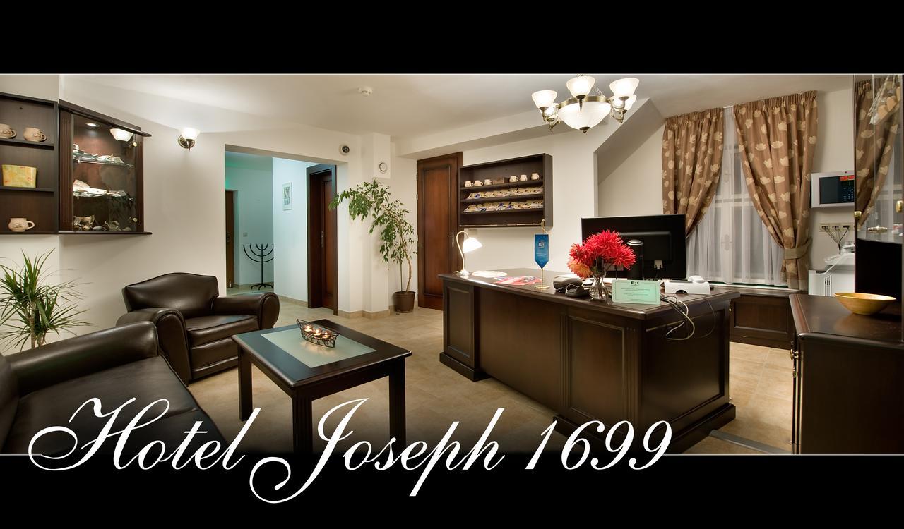 Hotel Joseph 1699 Тршебич Экстерьер фото